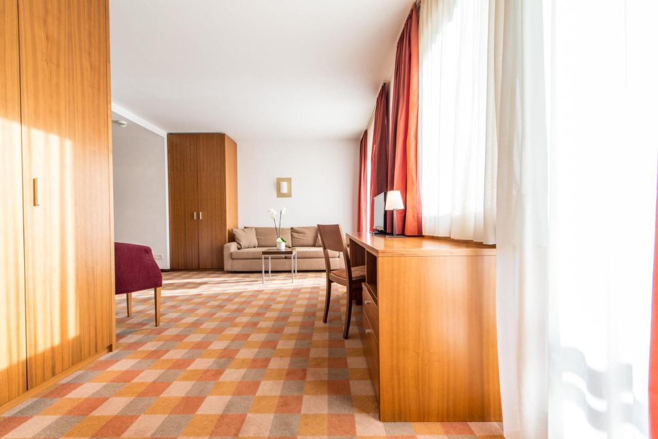 Hotel Tubris Campo Tures Exterior foto